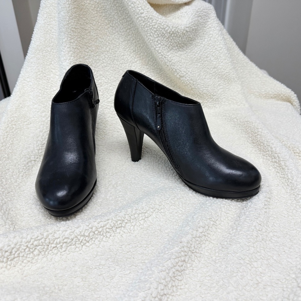 Leather booties